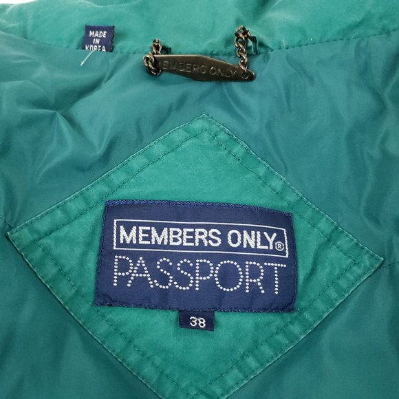 Members Only Passport Goose Down Puffer Jacket - Picture 6 of 8